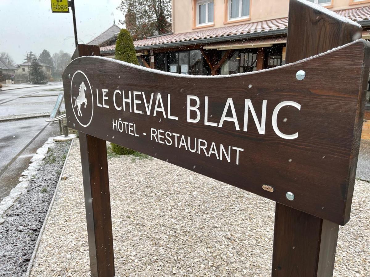 Le Cheval Blanc - Logis Hotel Giffaumont-Champaubert Buitenkant foto