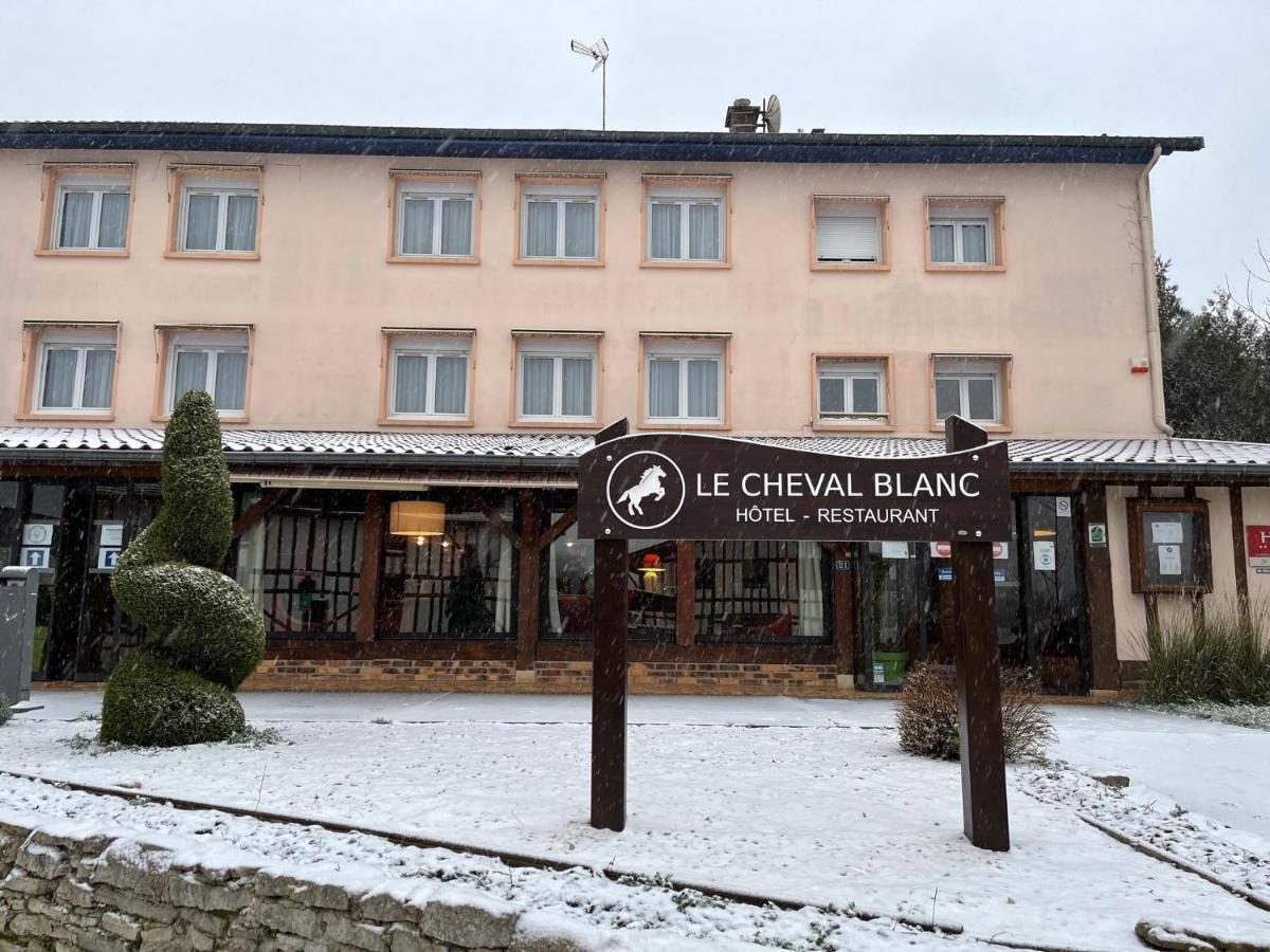 Le Cheval Blanc - Logis Hotel Giffaumont-Champaubert Buitenkant foto