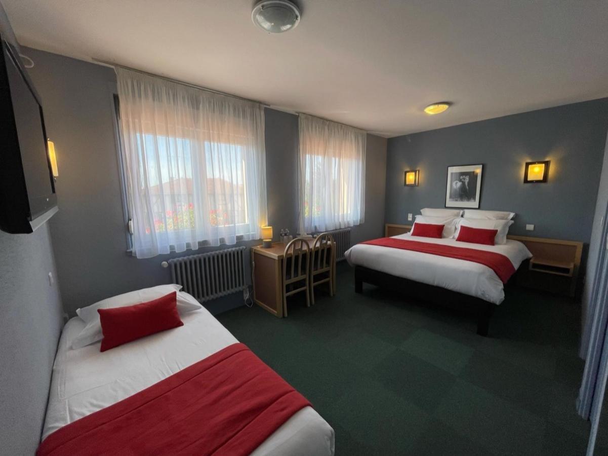 Le Cheval Blanc - Logis Hotel Giffaumont-Champaubert Buitenkant foto